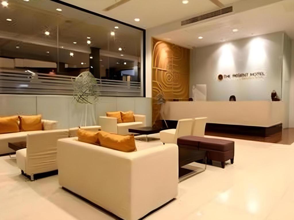The Regent Ubon Hotel Ubon Ratchathani Bagian luar foto