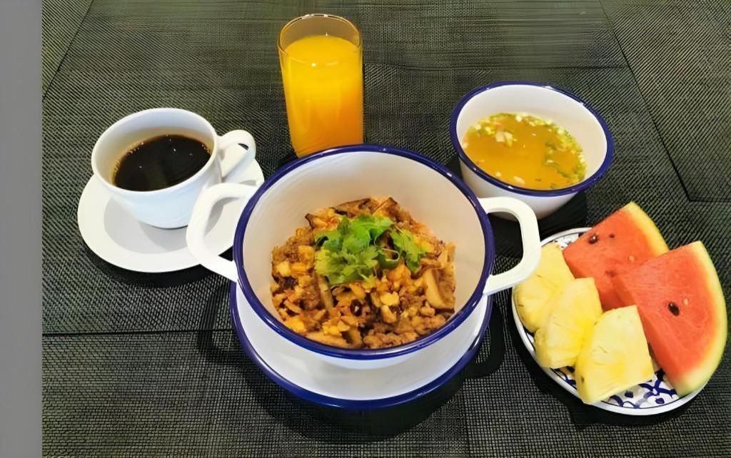 The Regent Ubon Hotel Ubon Ratchathani Bagian luar foto