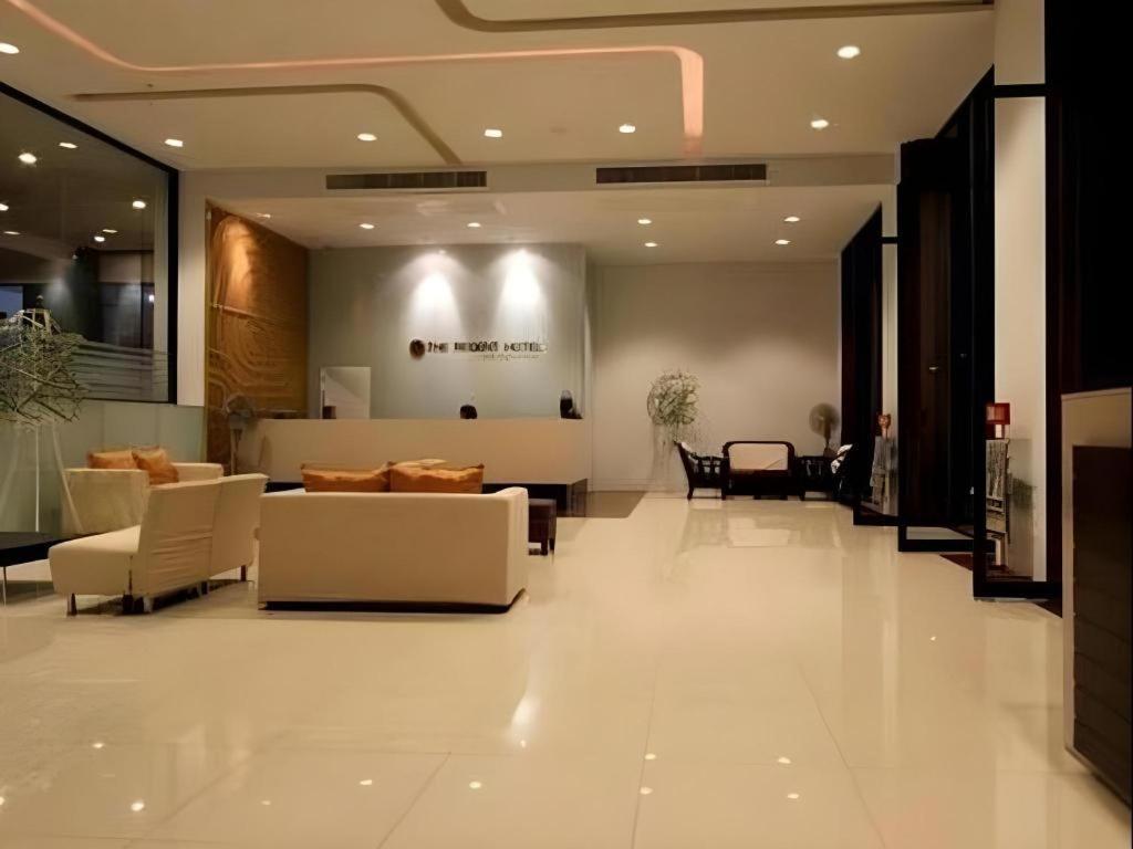 The Regent Ubon Hotel Ubon Ratchathani Bagian luar foto