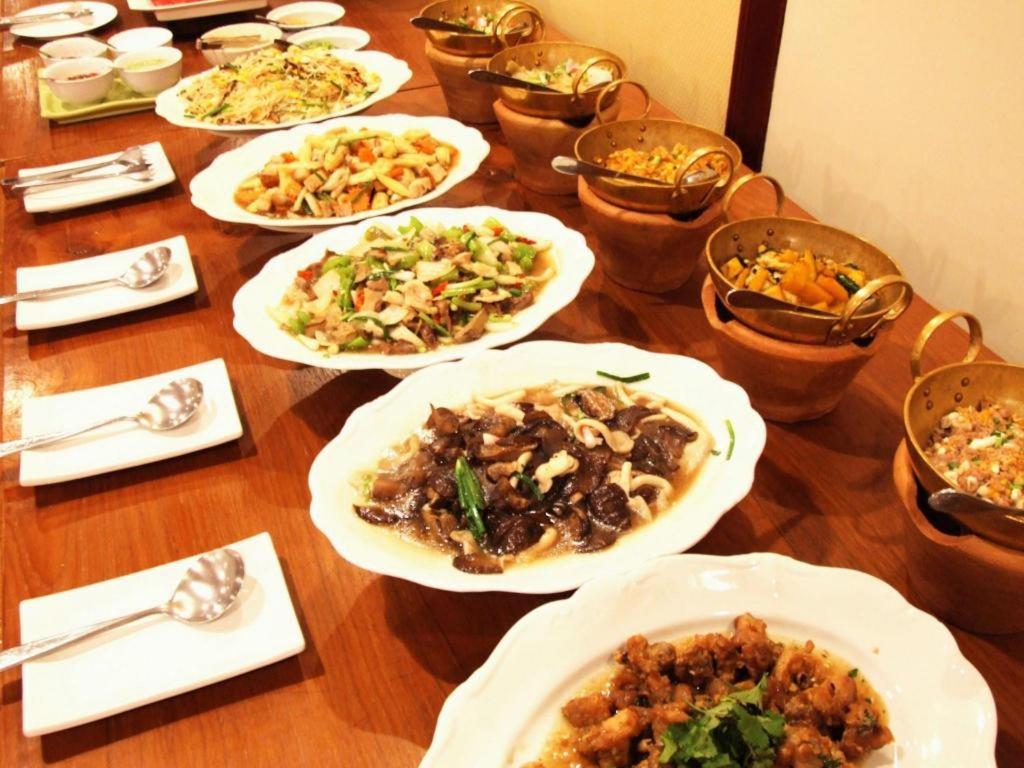 The Regent Ubon Hotel Ubon Ratchathani Bagian luar foto