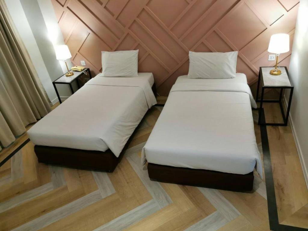 The Regent Ubon Hotel Ubon Ratchathani Bagian luar foto