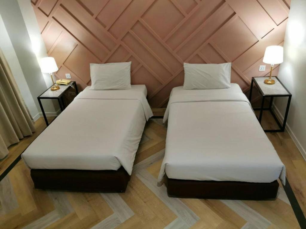 The Regent Ubon Hotel Ubon Ratchathani Bagian luar foto