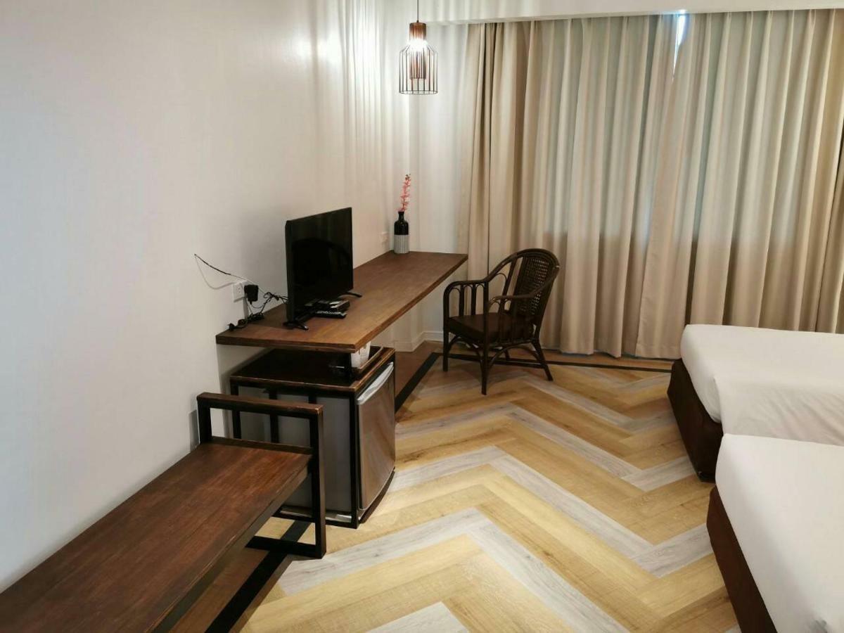 The Regent Ubon Hotel Ubon Ratchathani Bagian luar foto