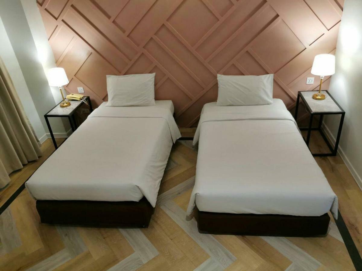 The Regent Ubon Hotel Ubon Ratchathani Bagian luar foto